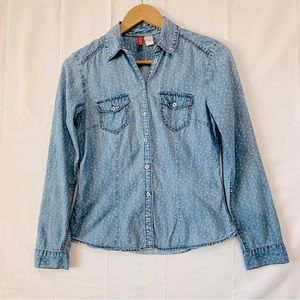 DIVIDED Light Wash Denim Button Front Shirt With Mini Hearts Size 6